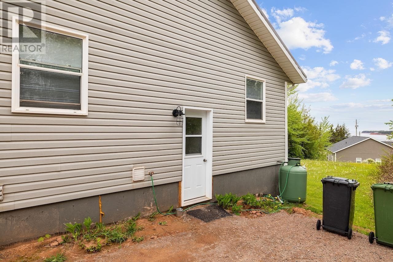 7 SPRING STREET, PEIA — photo 4