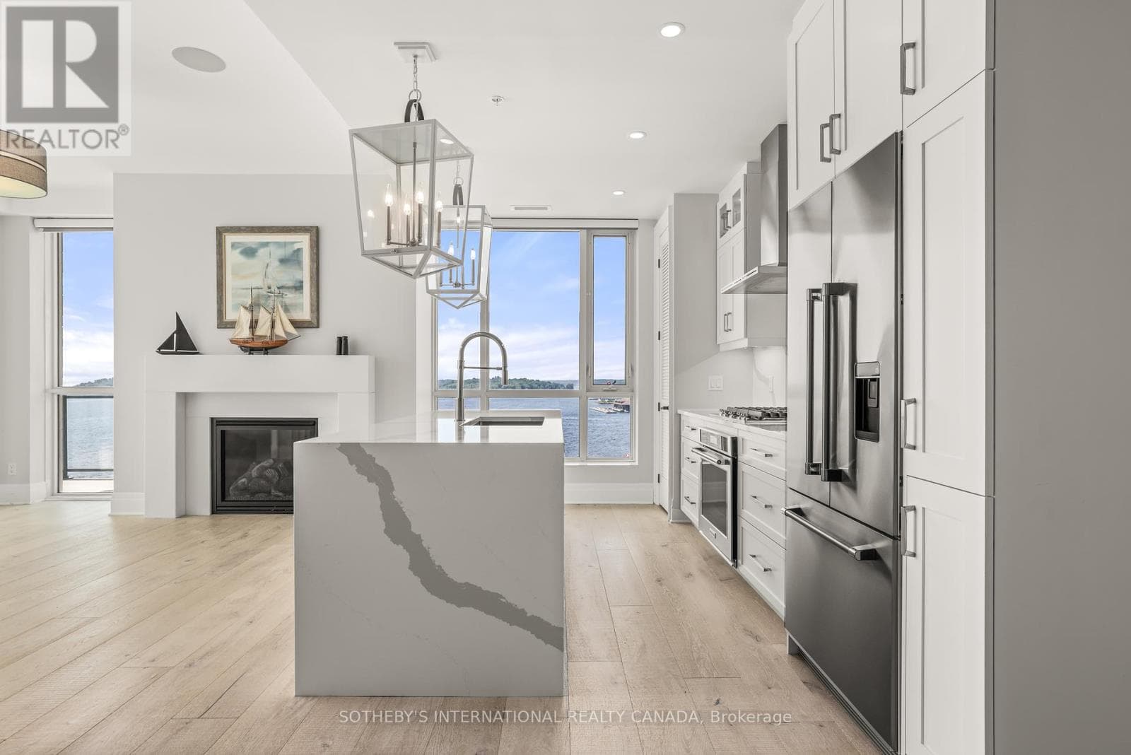 606 - 129A SOUTH STREET in 