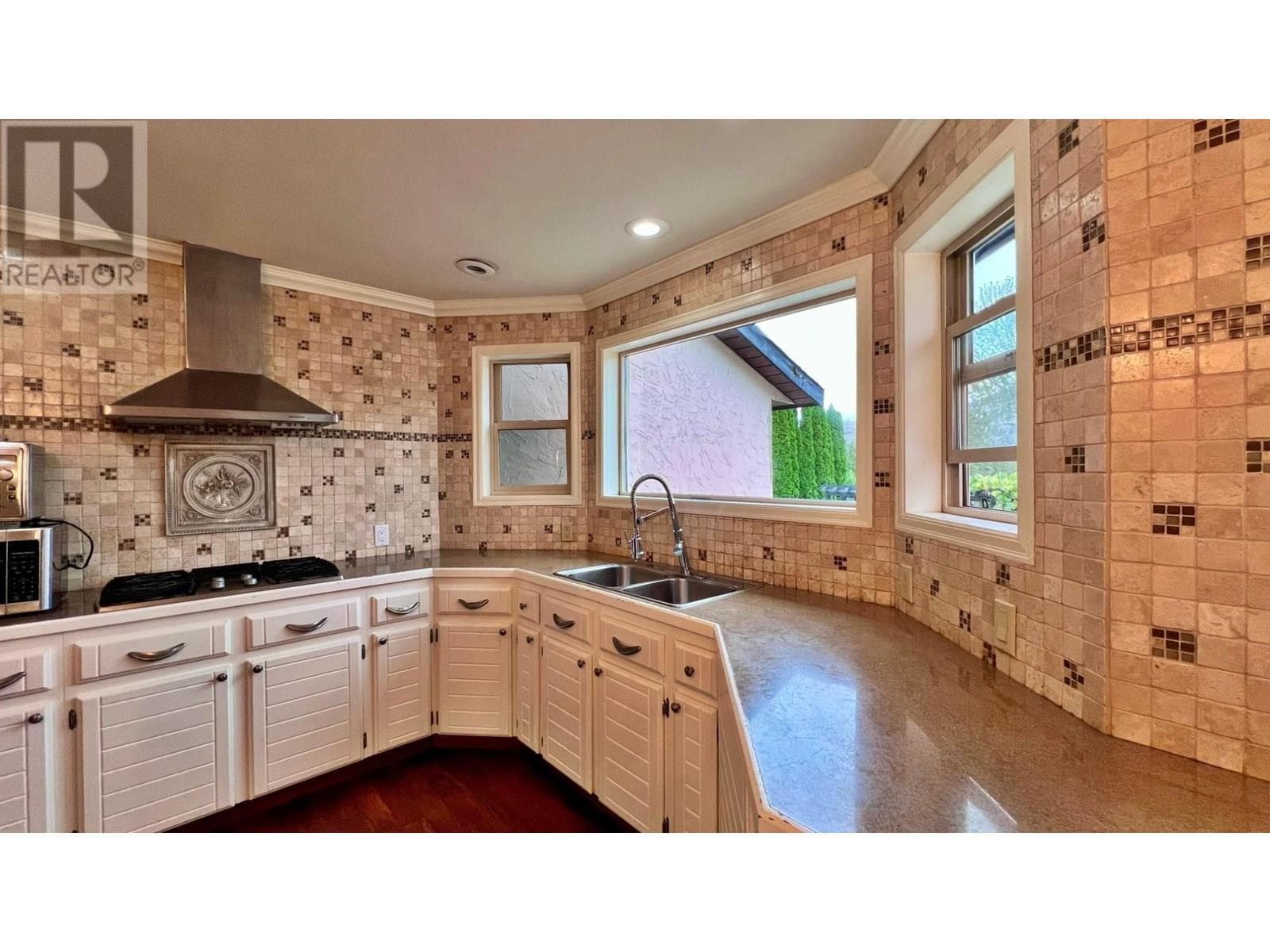 1973 TRANQUILLE ROAD, Interior REALTORS® — photo 3