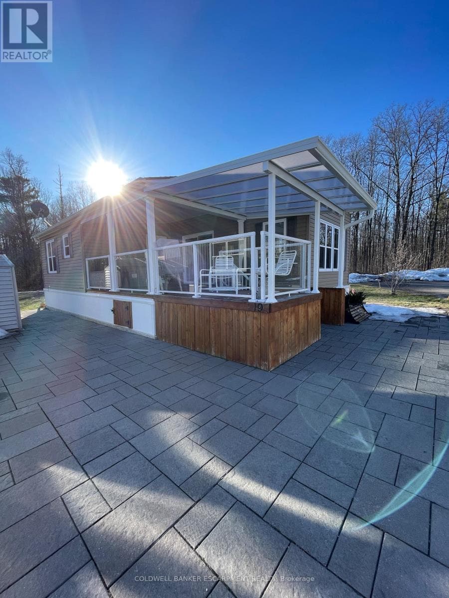 19 CEDAR ST. - 4449 MILBUROUGH LINE in North Burlington Rural