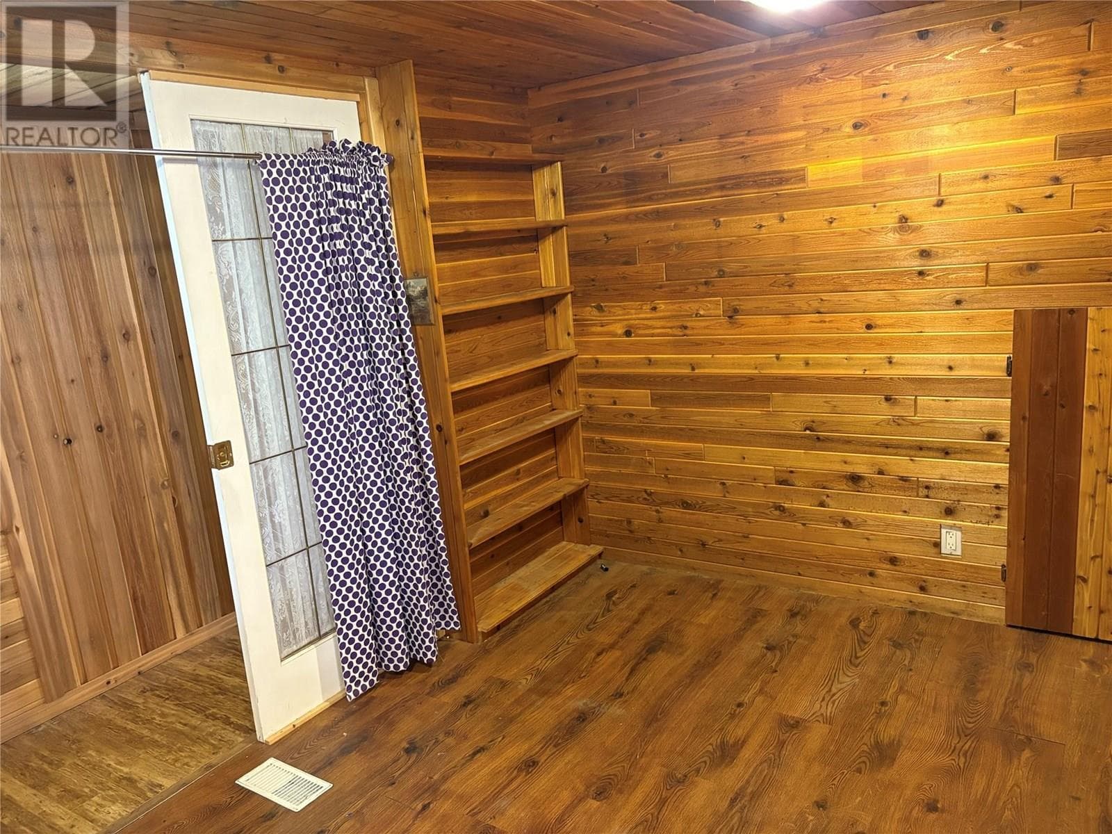 161 SHUSWAP AVENUE UNIT 12, Interior REALTORS® — photo 4