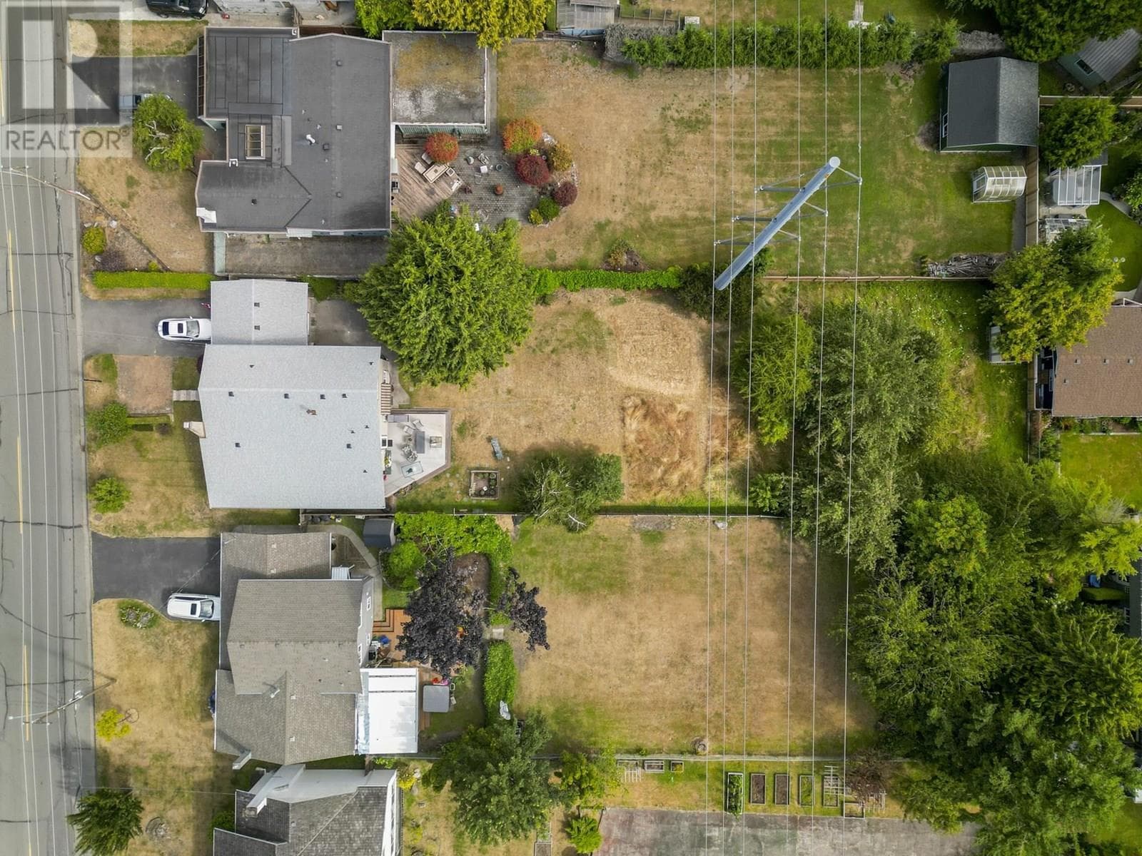 1320 53A STREET, Greater Vancouver — photo 3