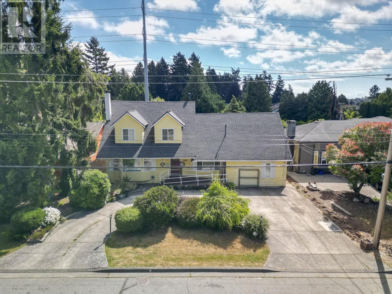 1404 53A STREET, Greater Vancouver — photo 4