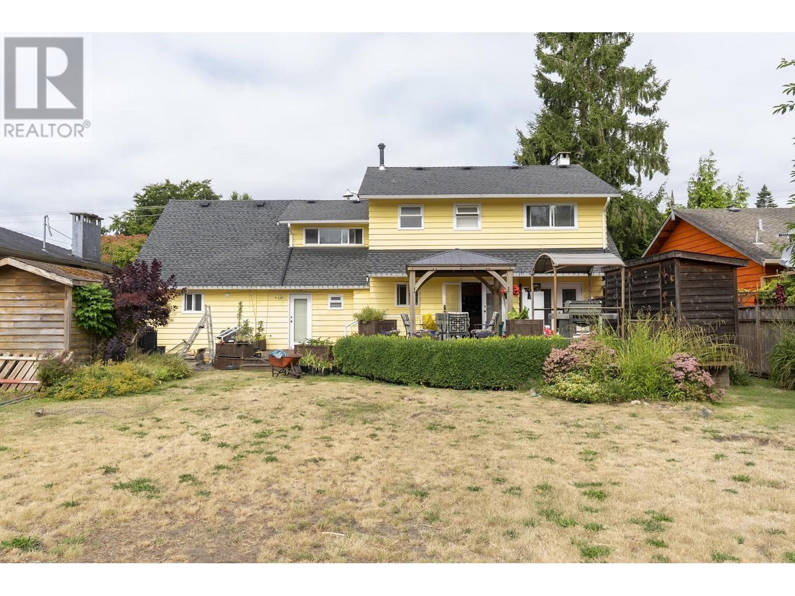 1404 53A STREET, Greater Vancouver — photo 2