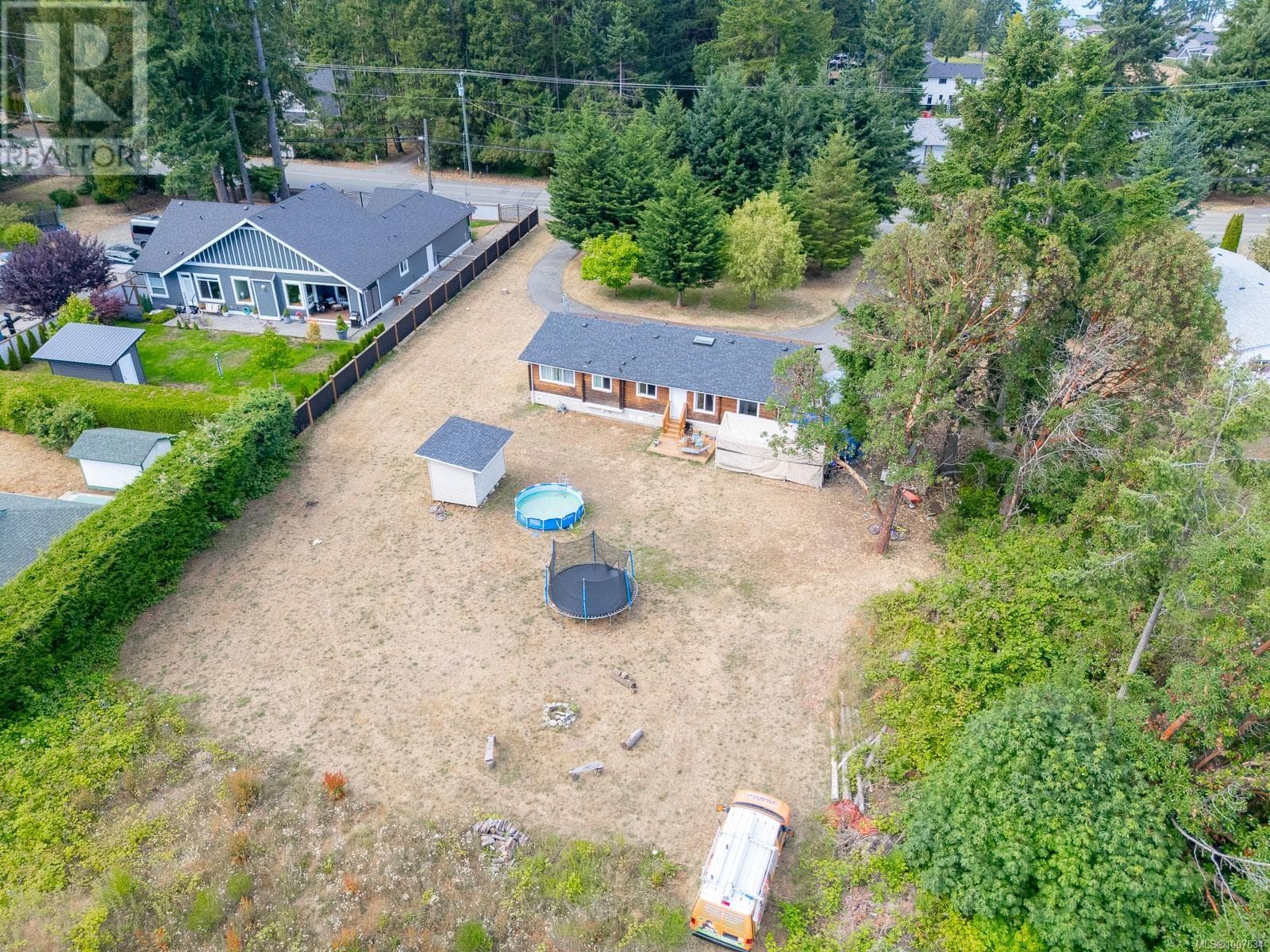 7425 LANTZVILLE ROAD in