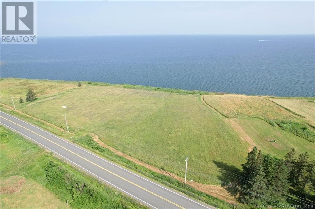 ROUTE 11, New Brunswick — photo 3