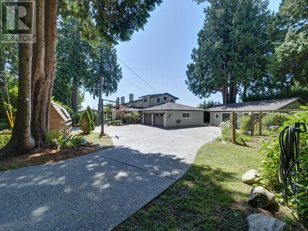 3175-3177 BEACH AVENUE, Greater Vancouver — photo 4