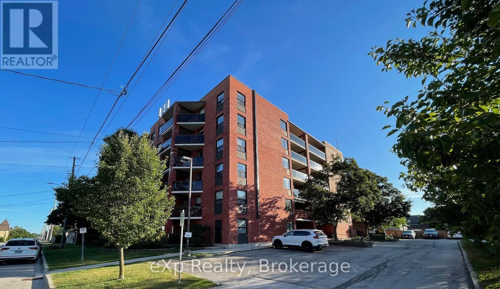 105 - 536 11TH AVENUE E, OnePoint — photo 3