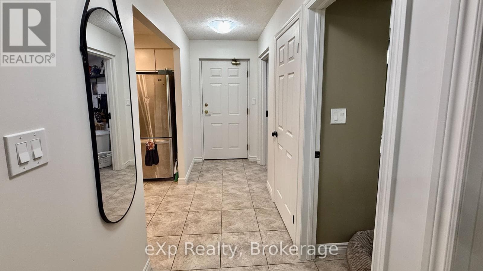 105 - 536 11TH AVENUE E, OnePoint — photo 4