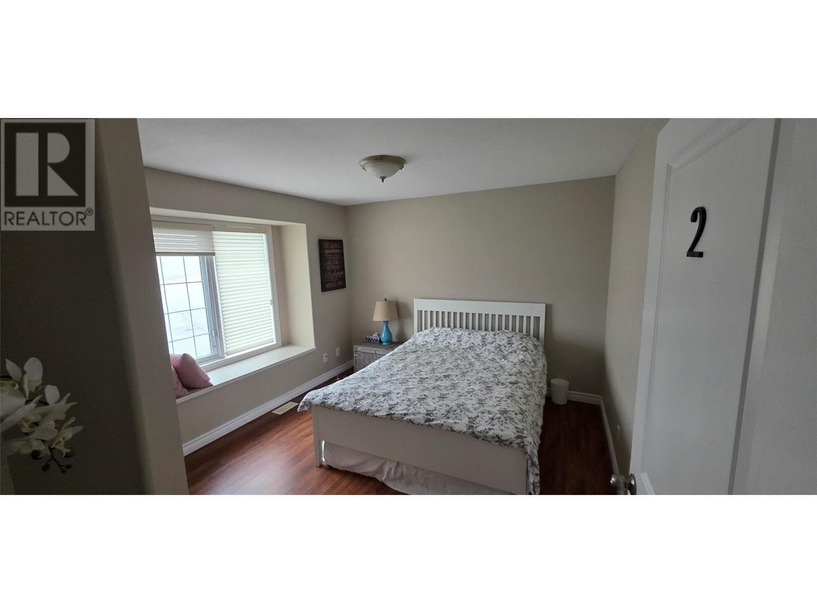 5078 Cousins Place, Interior REALTORS® — photo 3