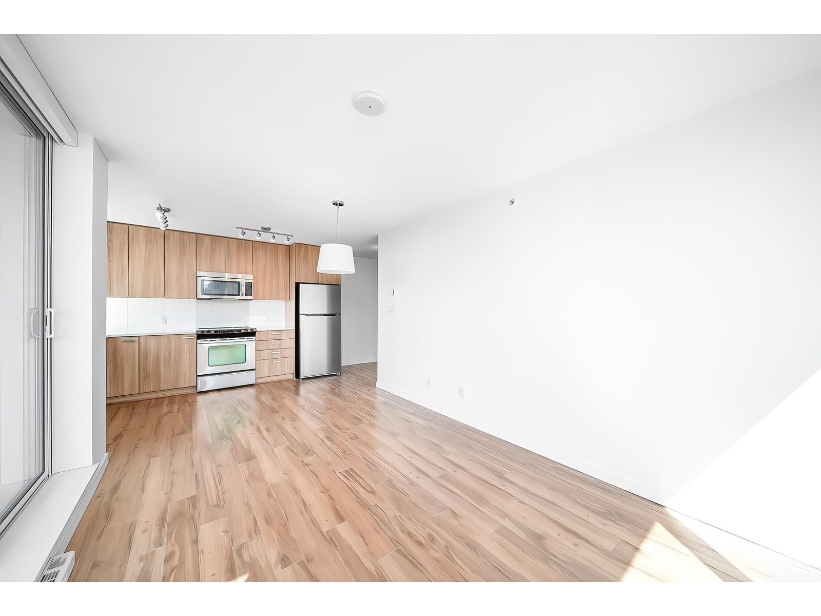 2309 13325 102A AVENUE, Fraser Valley — photo 5