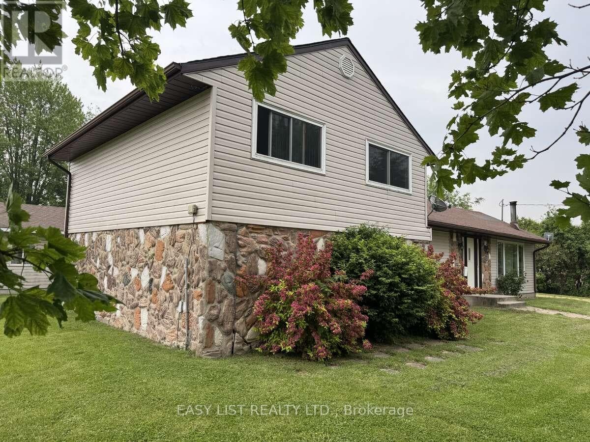 3104 ST CLAIR PARKWAY in 