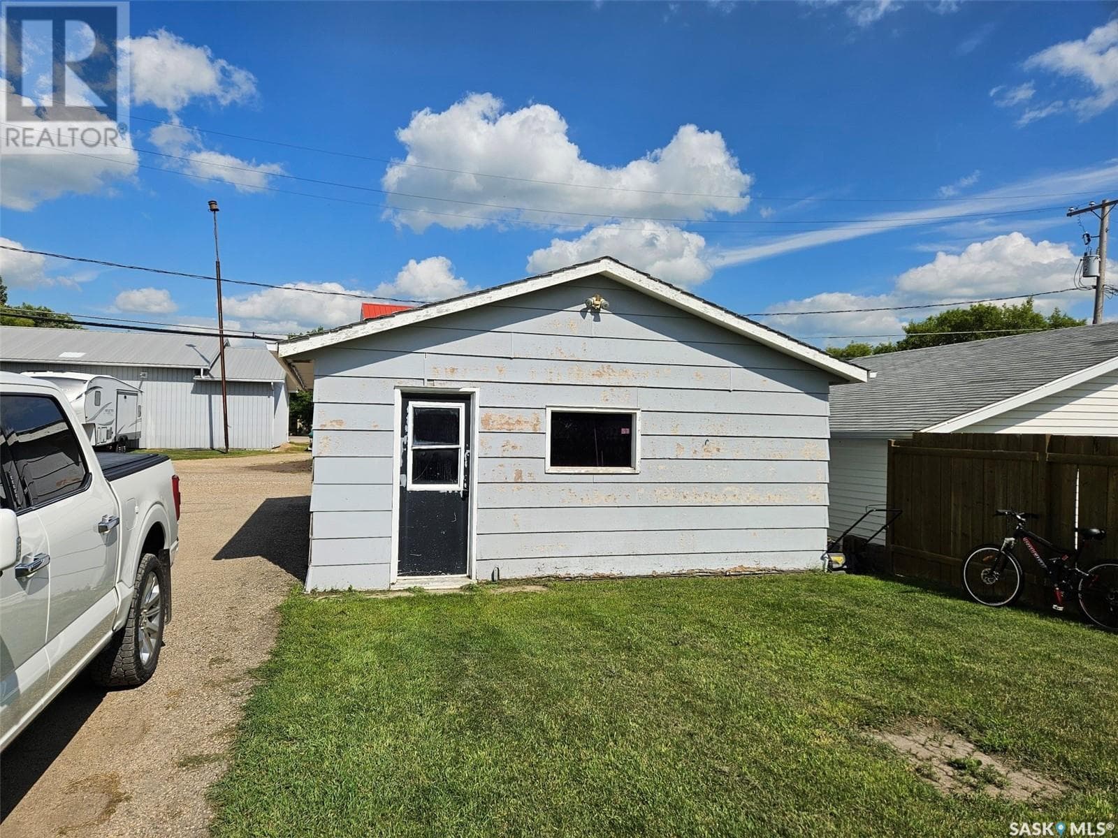 316 CLARE STREET, Saskatchewan — photo 3