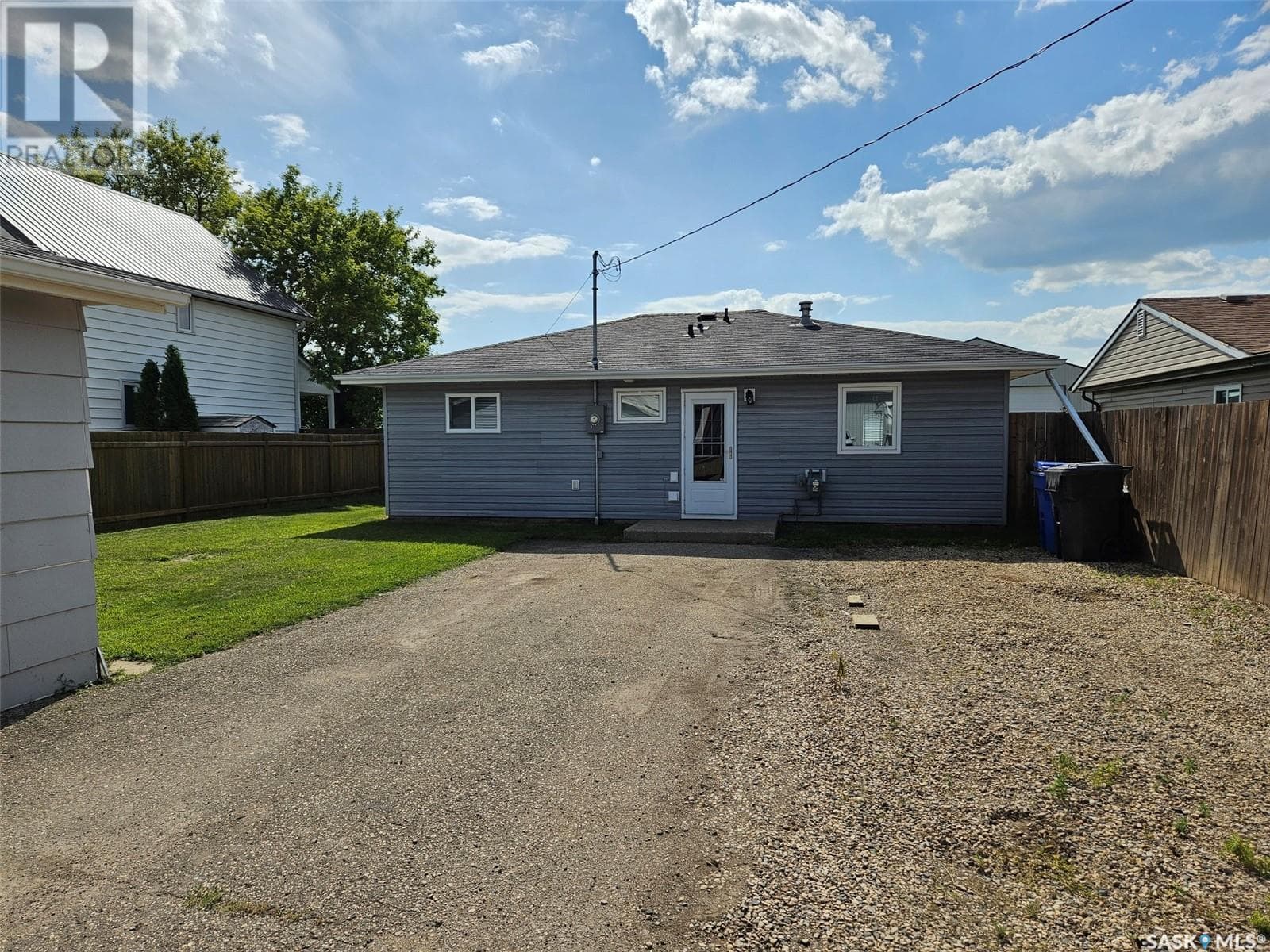 316 CLARE STREET, Saskatchewan — photo 5