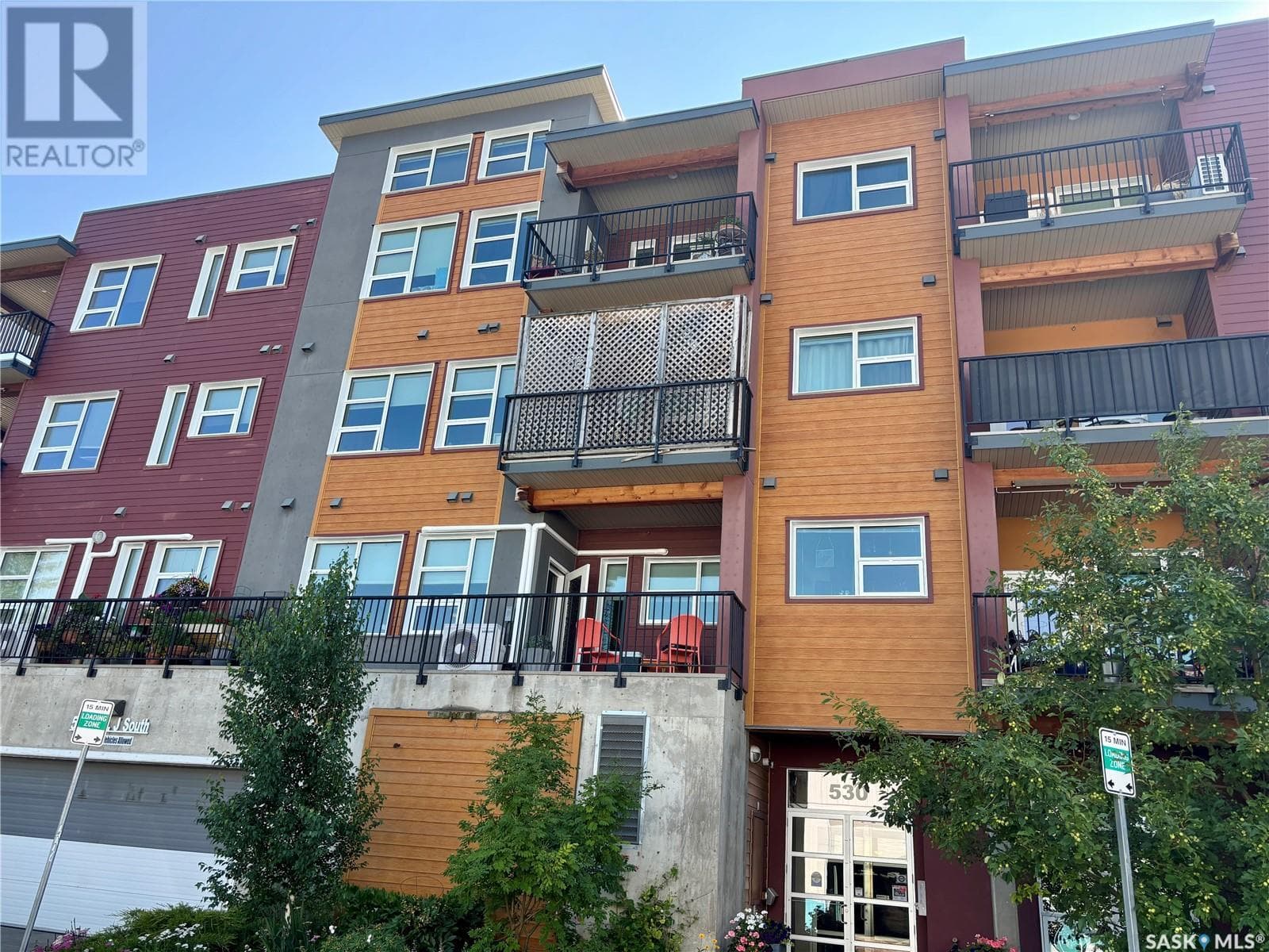 306 530 J AVENUE S — photo 2