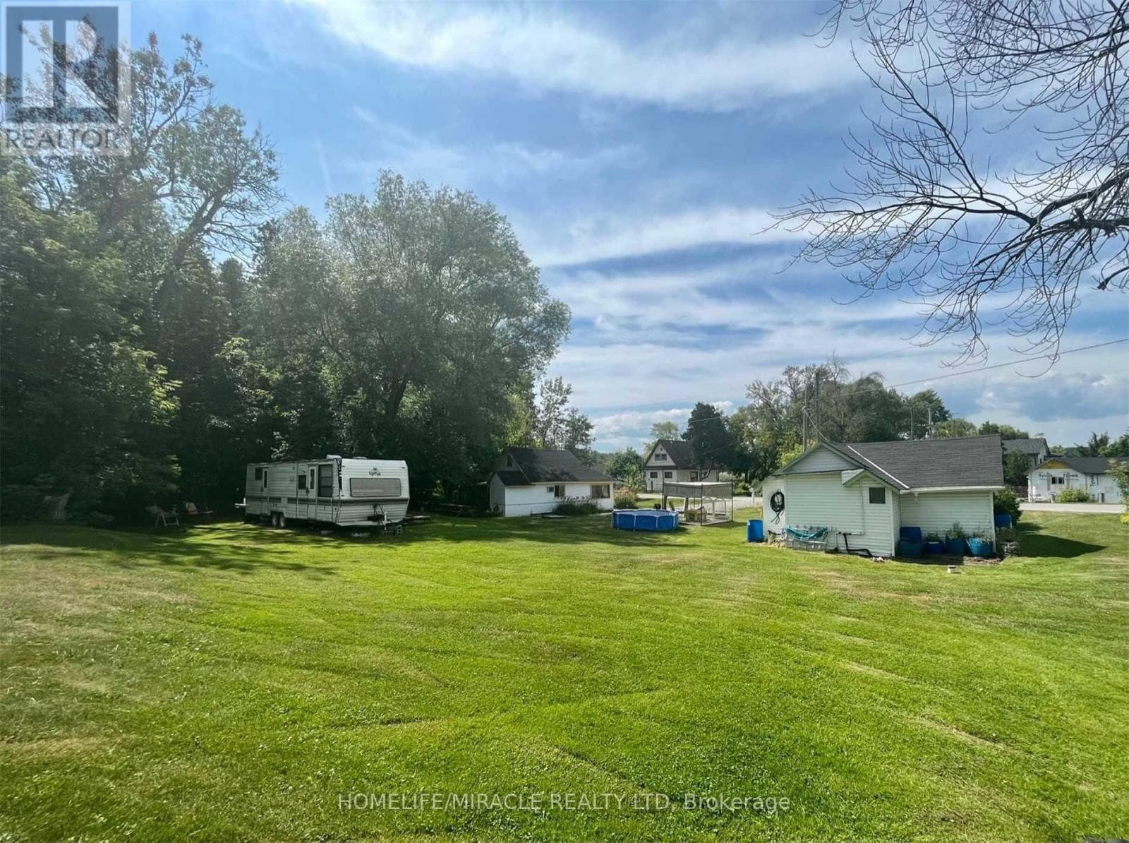 1 & 2 - 211 DUNNETTE LANDING ROAD, Toronto — photo 4