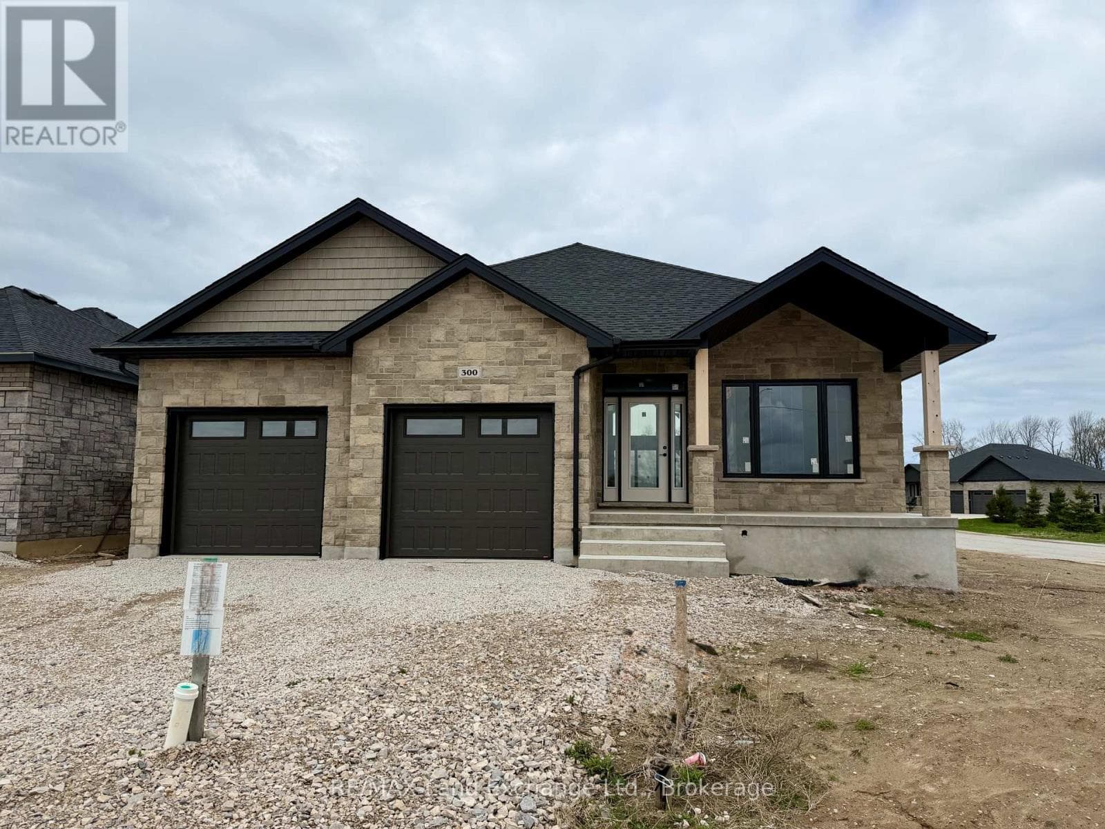 300 RIDGE STREET in