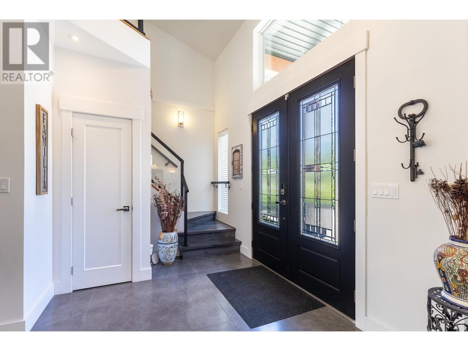 421 SOLAZ PLAZA, Greater Vancouver — photo 3