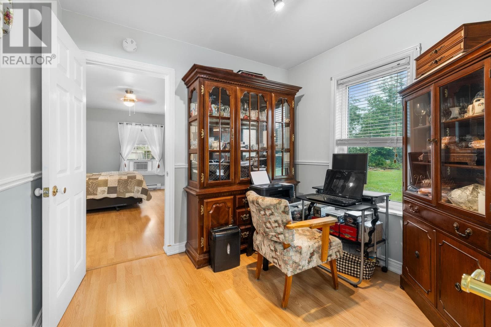 11 MARION WAY — photo 2