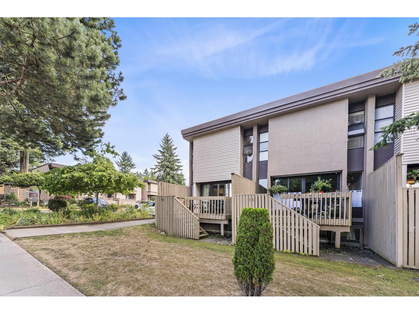 76 13756 CENTRAL AVENUE, Fraser Valley