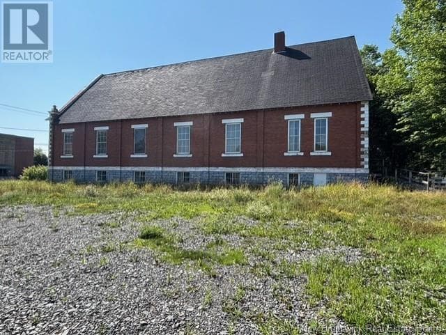 8 SCHOOL STREET in 
