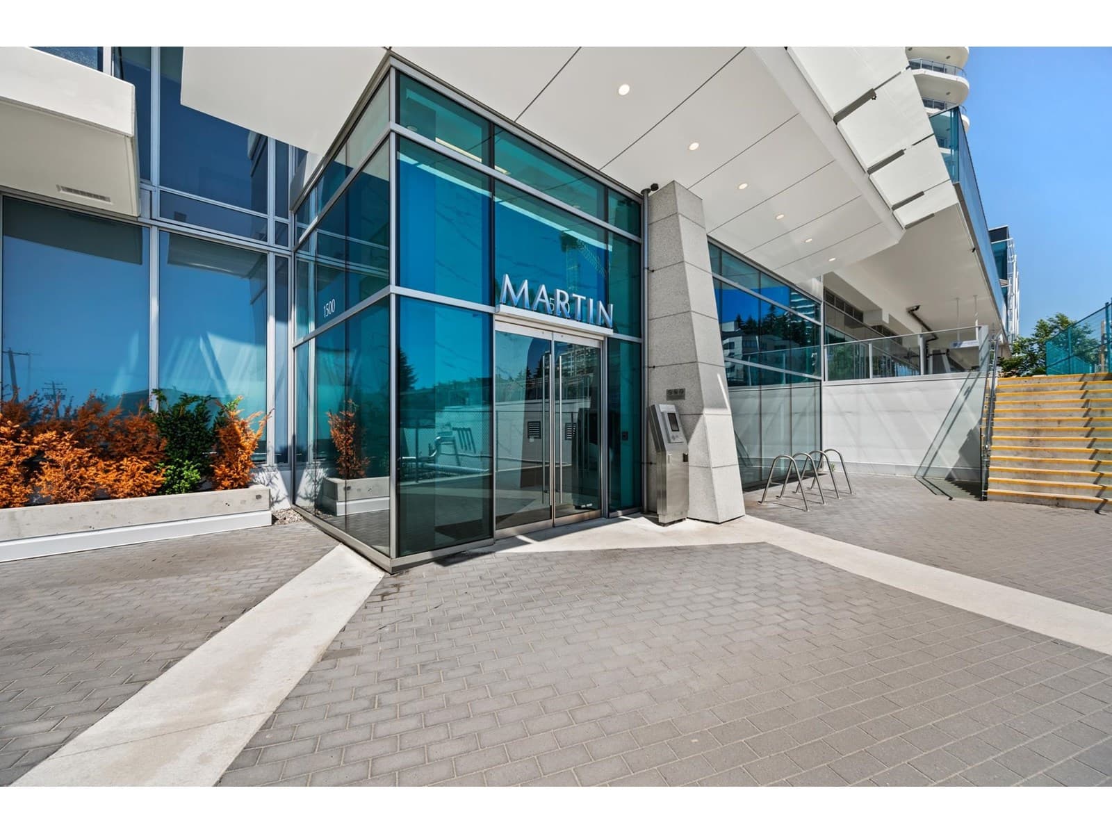 1601 1500 MARTIN STREET, Fraser Valley — photo 2