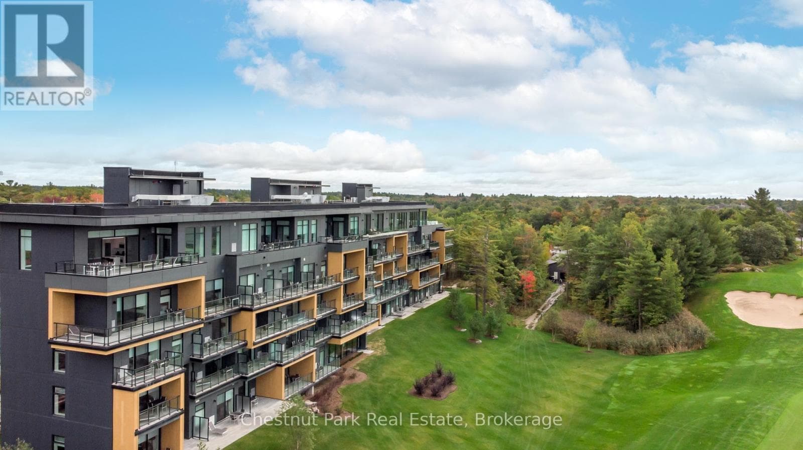 404 - 120 CARRICK TRAIL — photo 2