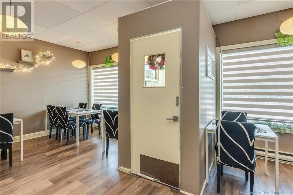 174 Hampton Road Unit# B, New Brunswick — photo 2