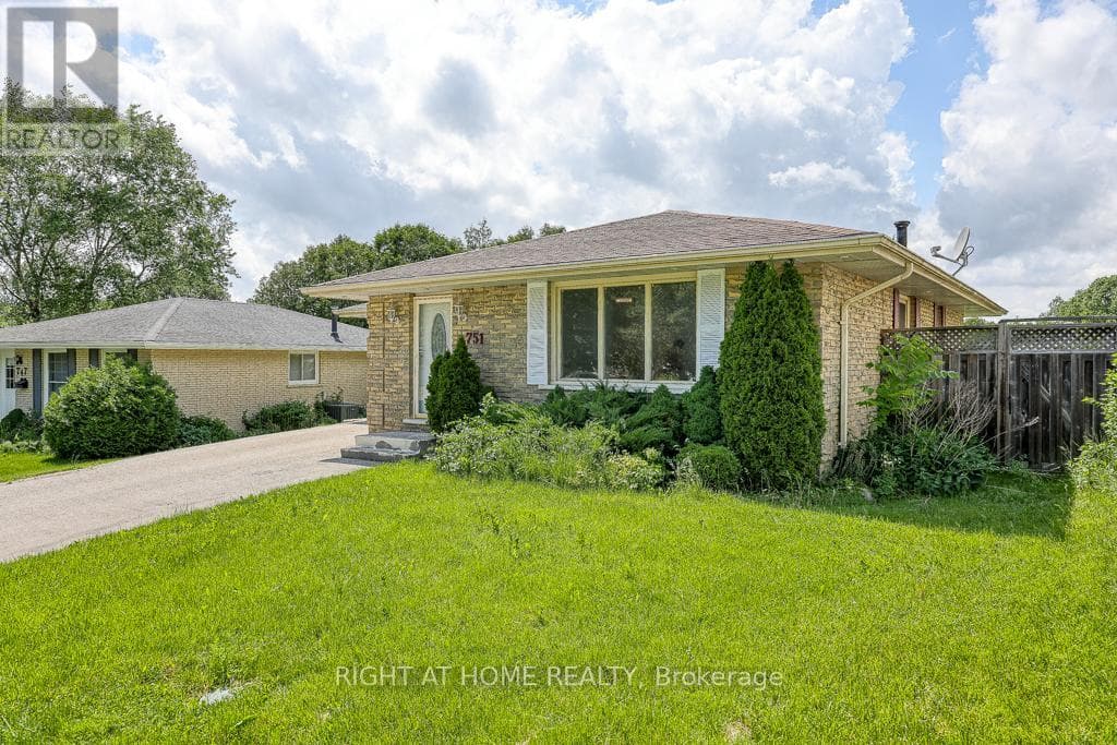 751 BOYLE DRIVE, Ottawa — photo 3