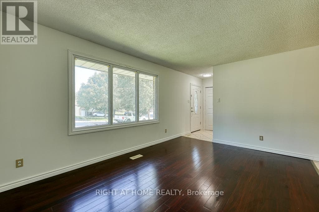 751 BOYLE DRIVE, Ottawa — photo 4