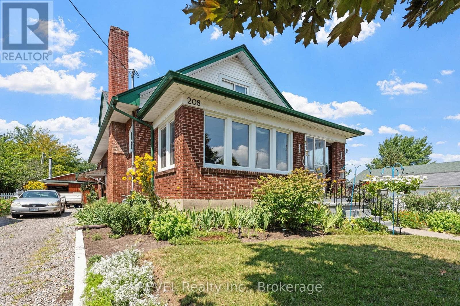 208 NORTH STREET, Niagara — photo 3
