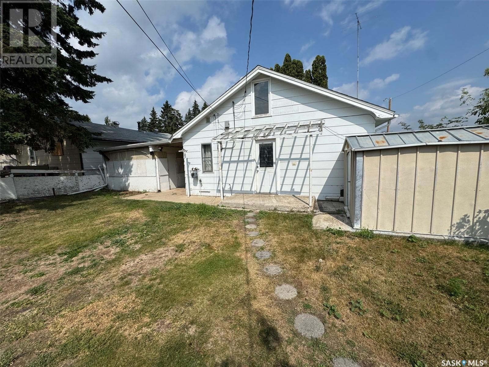 310 Maple ROAD E, Saskatchewan — photo 5