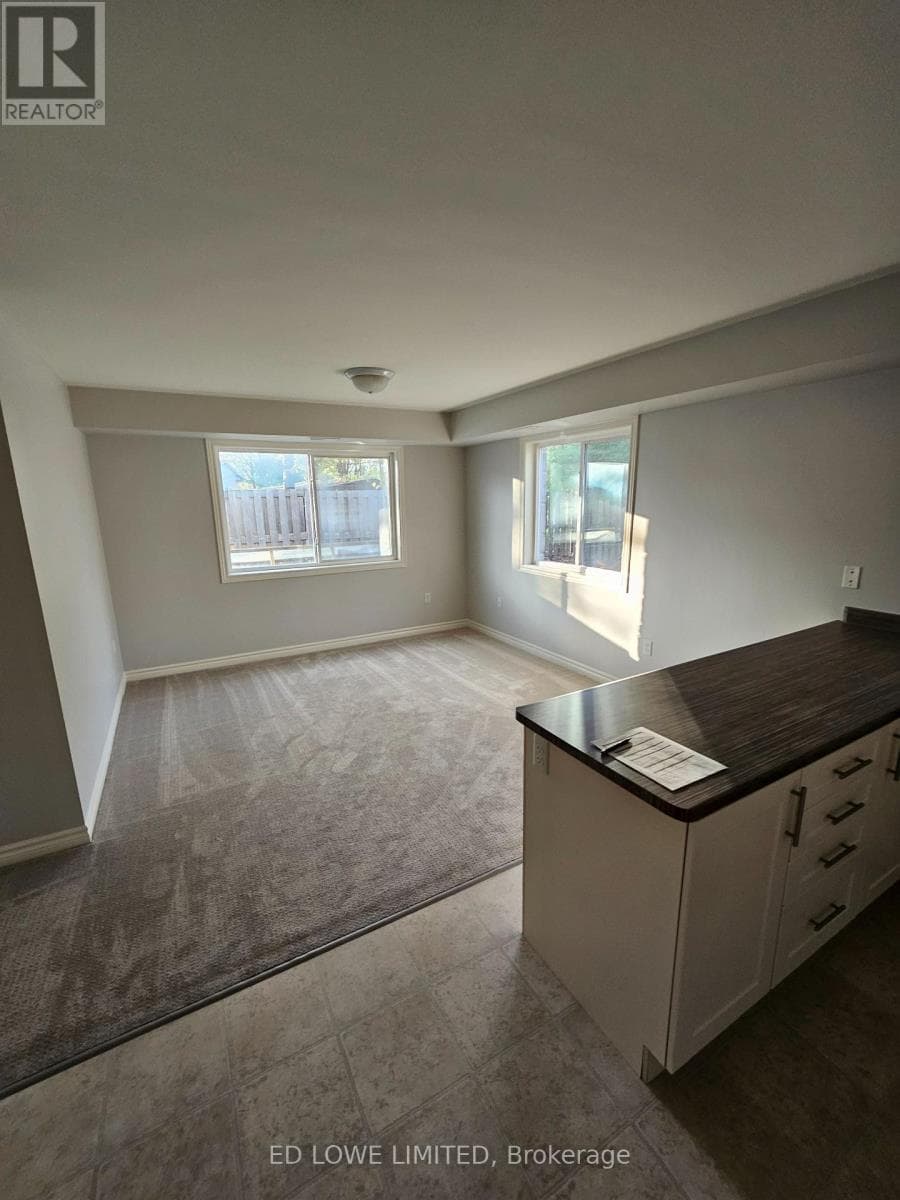 82 FITTONS ROAD E, Toronto — photo 4