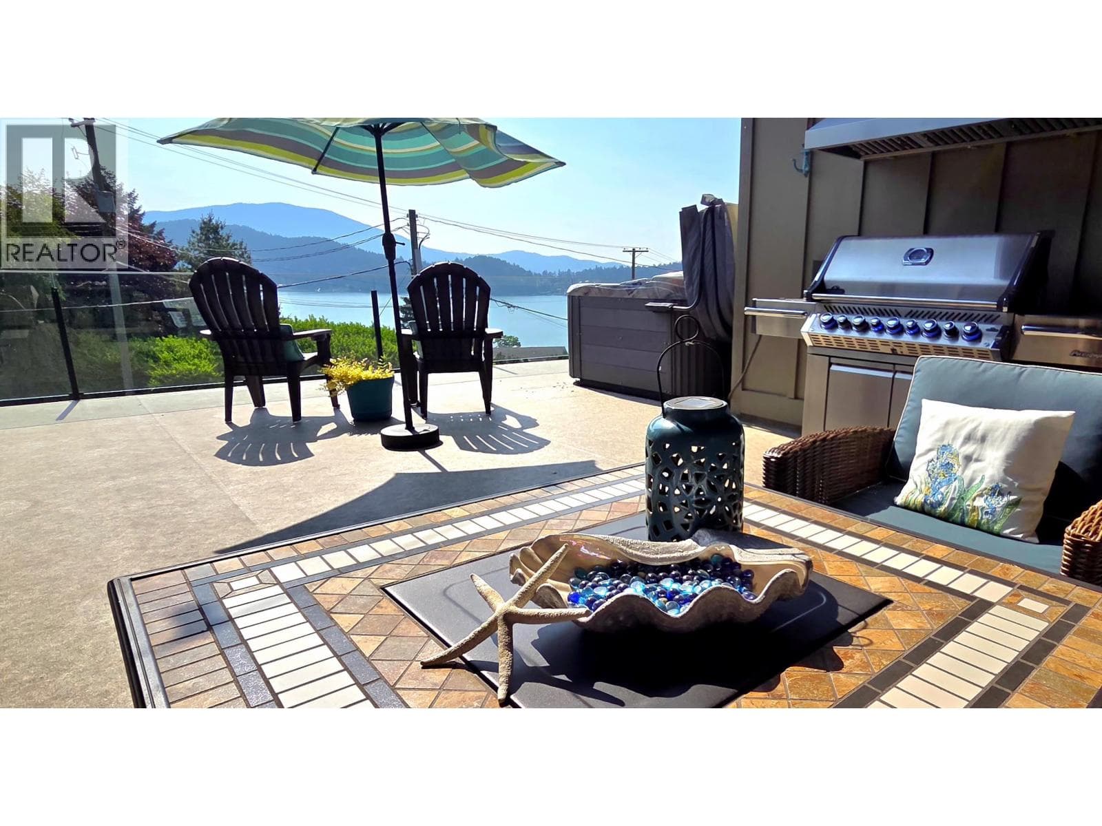 659-661 GIBSONS WAY in 