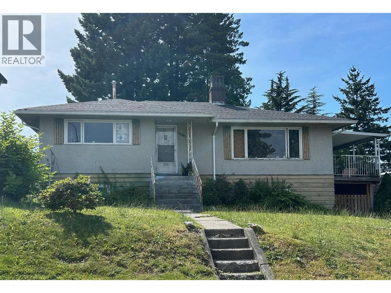 5017 PIONEER AVENUE in 