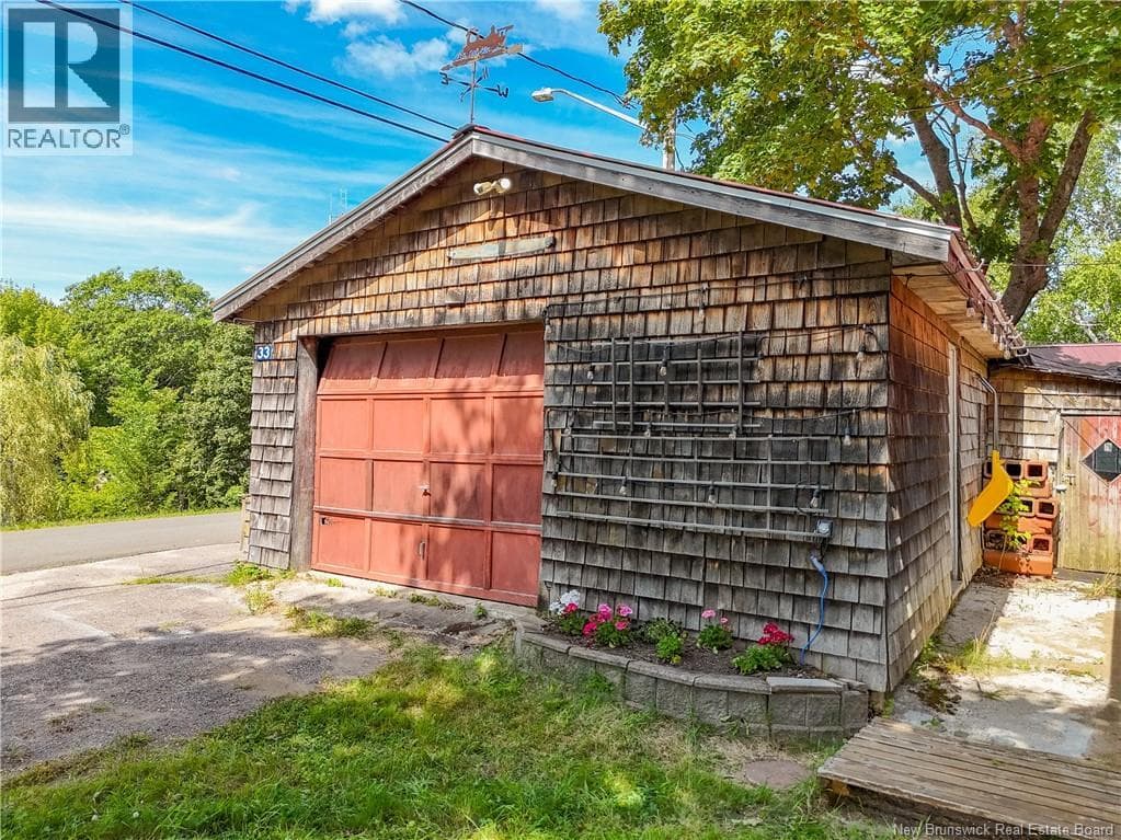 33 ROCKLAND DRIVE, New Brunswick — photo 3