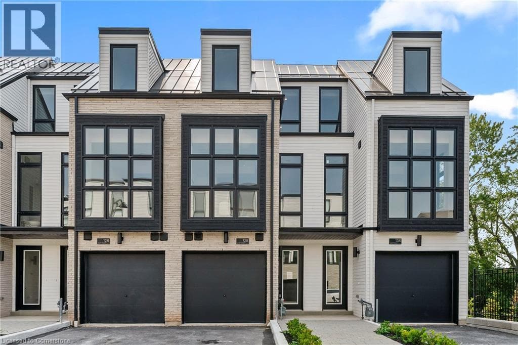 138 EAST STREET UNIT 5 in Bronte
