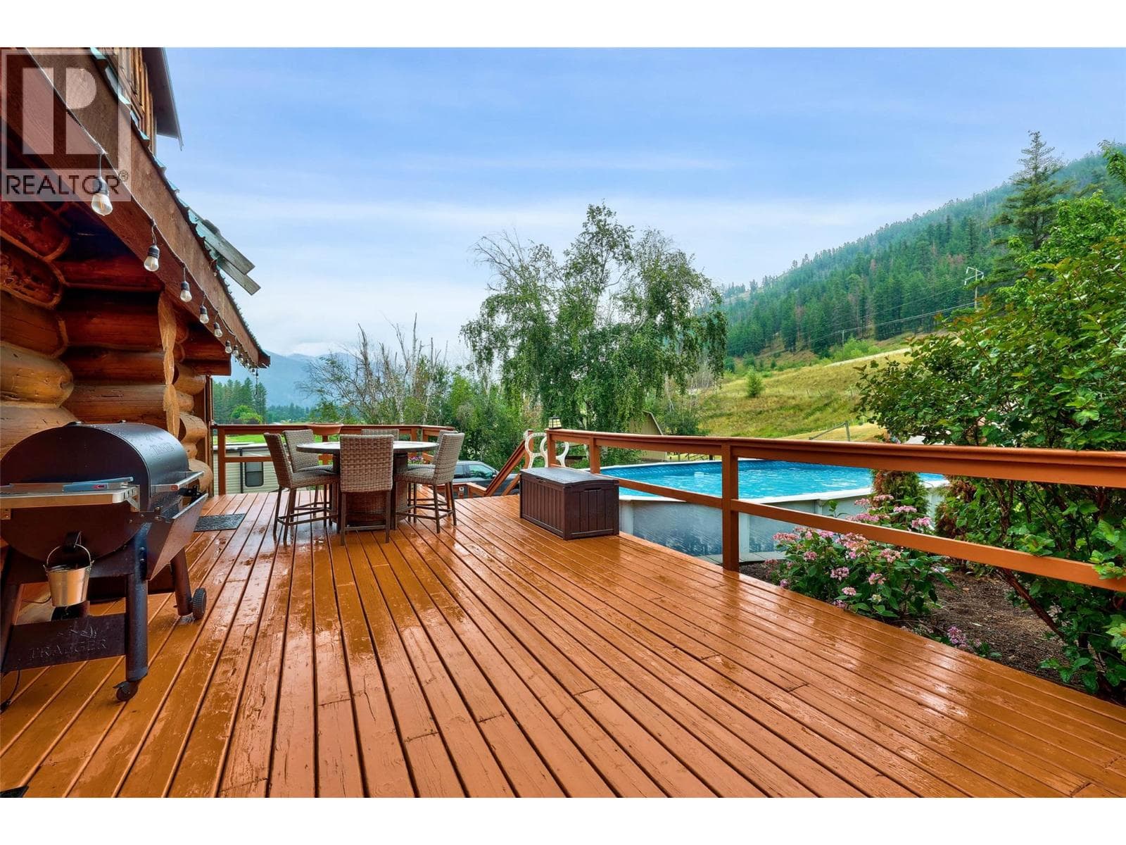 601 YELLOWHEAD HIGHWAY SOUTH, Interior REALTORS® — photo 5