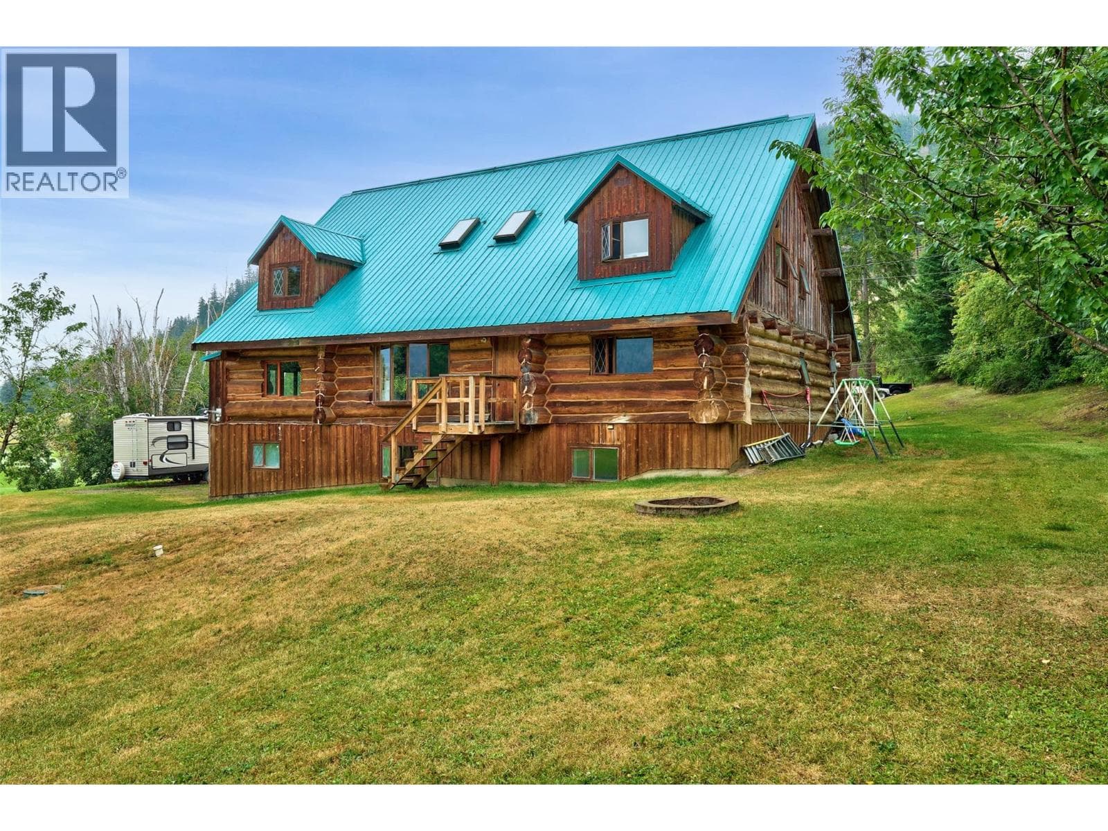 601 YELLOWHEAD HIGHWAY SOUTH, Interior REALTORS® — photo 4