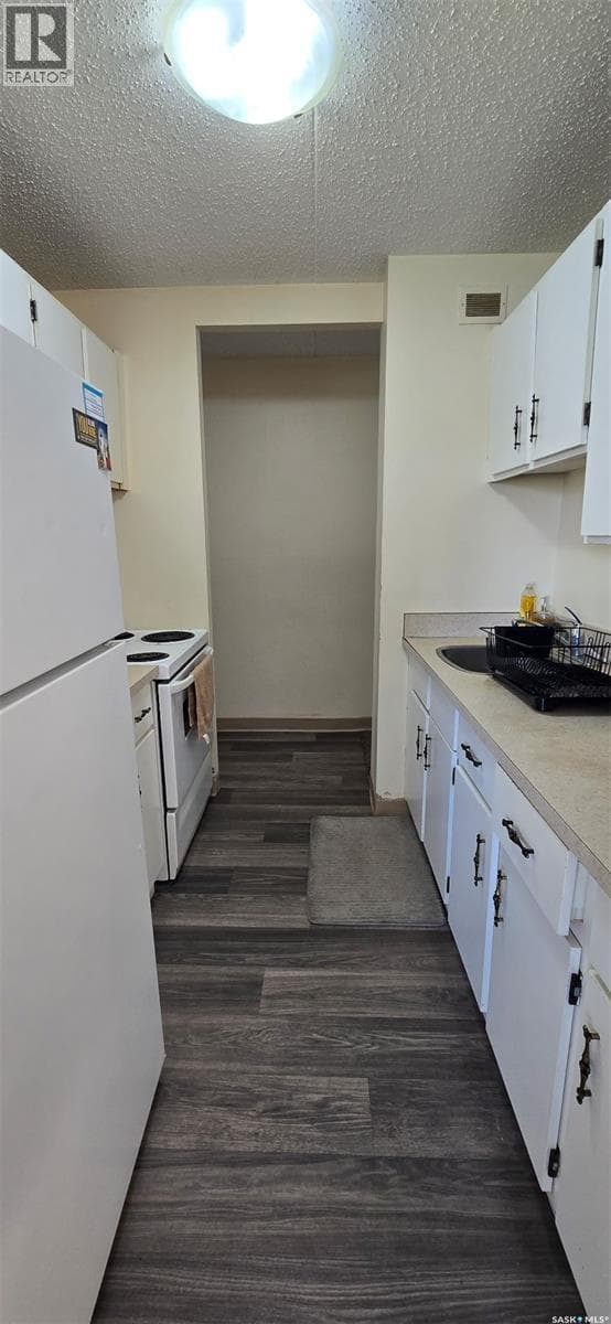 11 35 Centennial STREET — photo 5