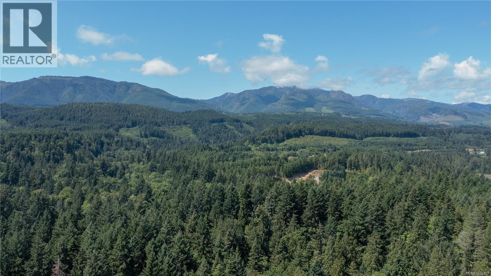 8450 BERRAY ROAD, Vancouver Island — photo 3