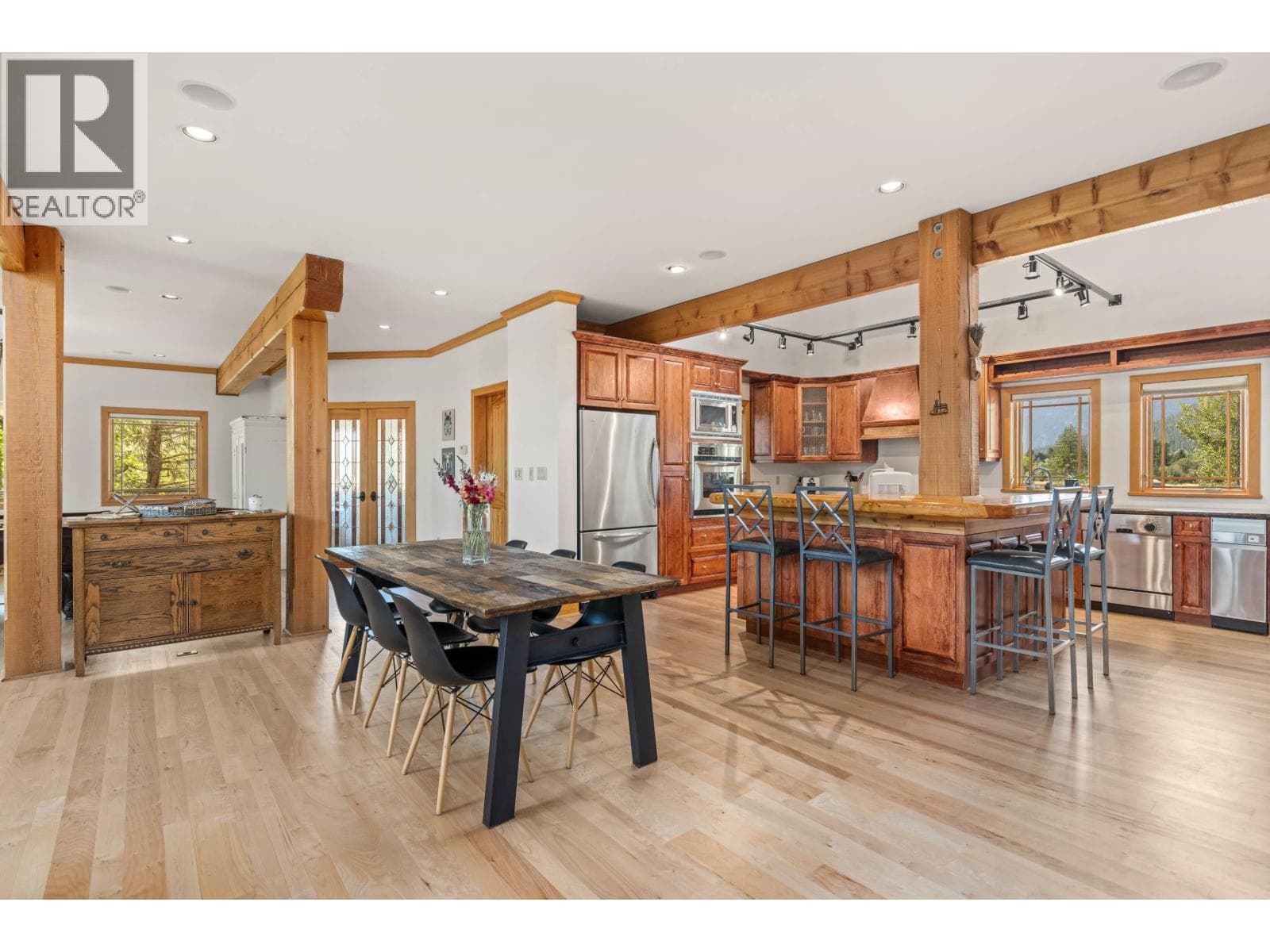 1360 COLLINS ROAD — photo 4