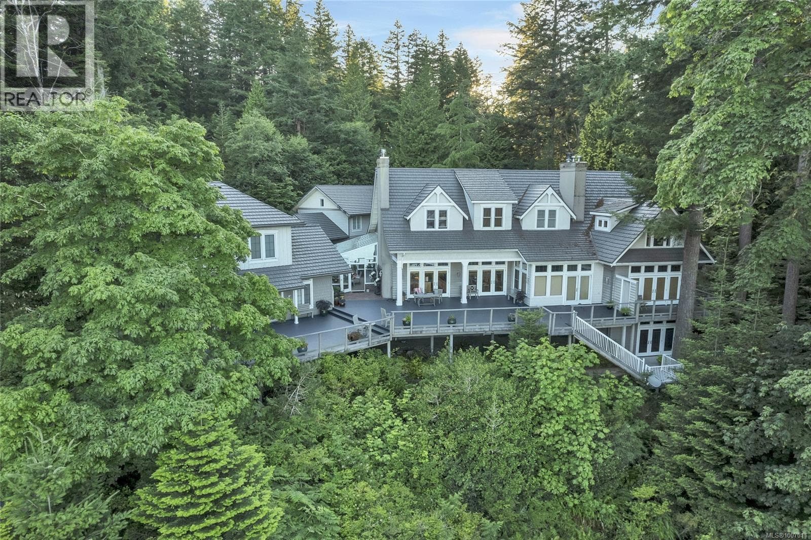 1790 HYACINTHE BAIE ROAD, Vancouver Island — photo 2