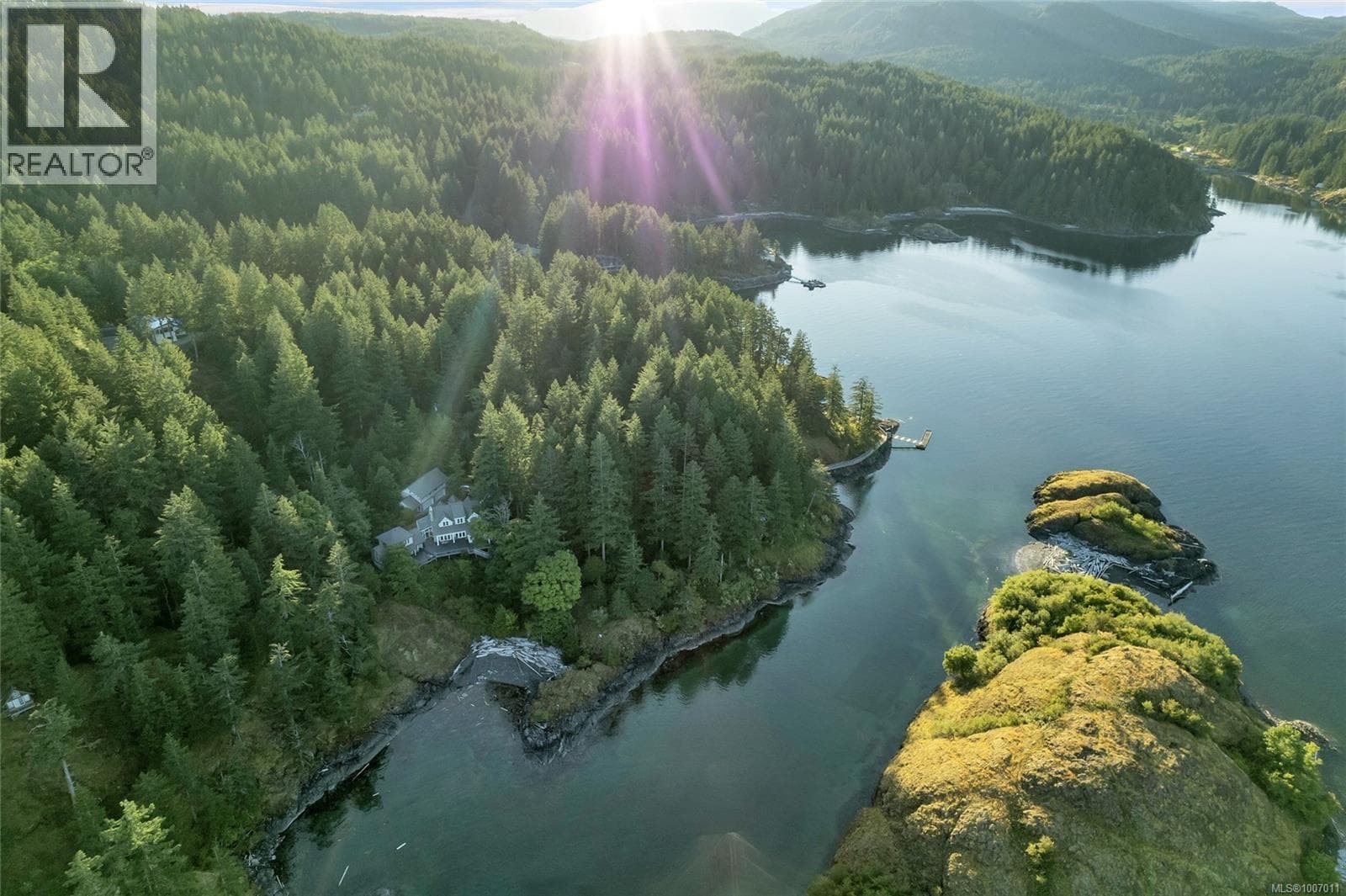 1790 HYACINTHE BAIE ROAD, Vancouver Island — photo 4