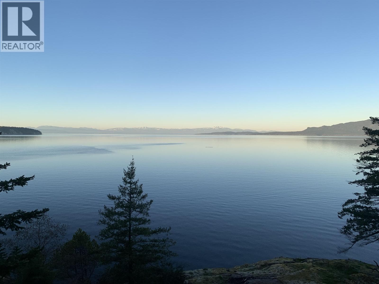 10881 SUNSHINE COAST HIGHWAY, Greater Vancouver — photo 2
