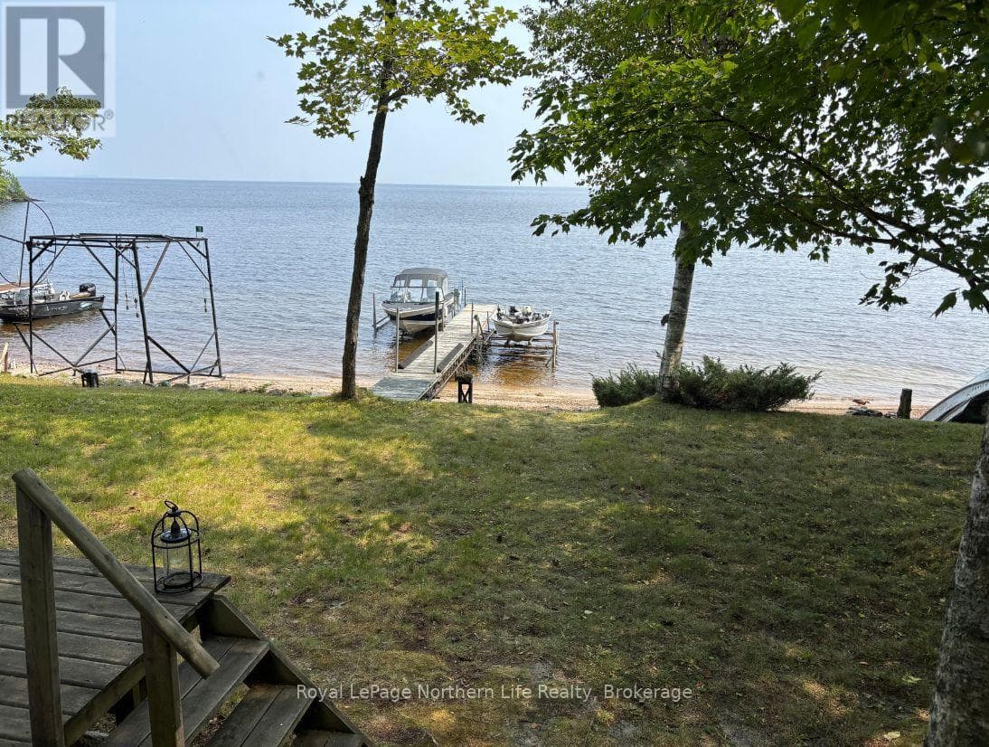 16 MUSKIE BAY LAKE NIPISSING, North Bay — photo 3