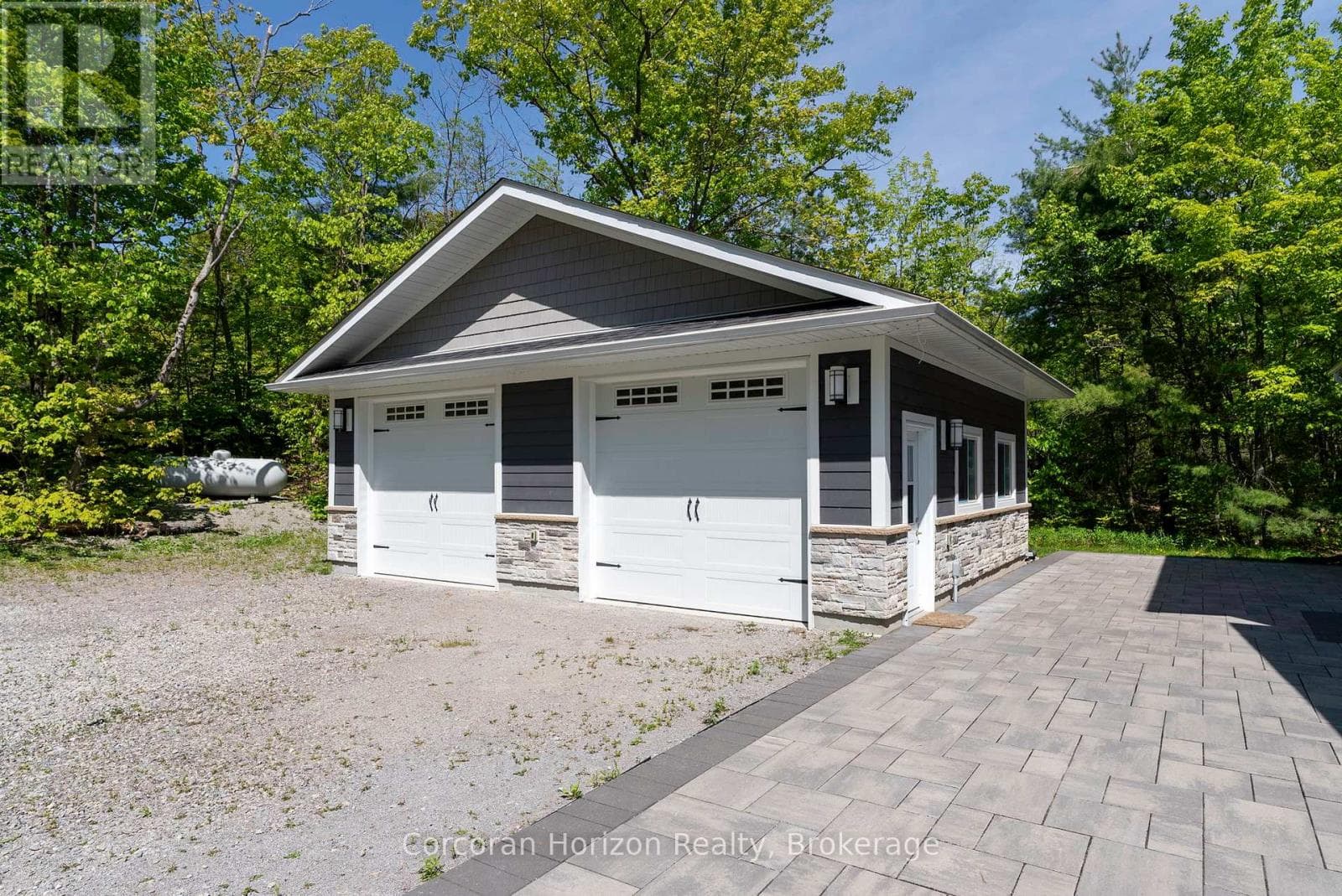 450 CROOKED BAY ROAD, OnePoint — photo 2