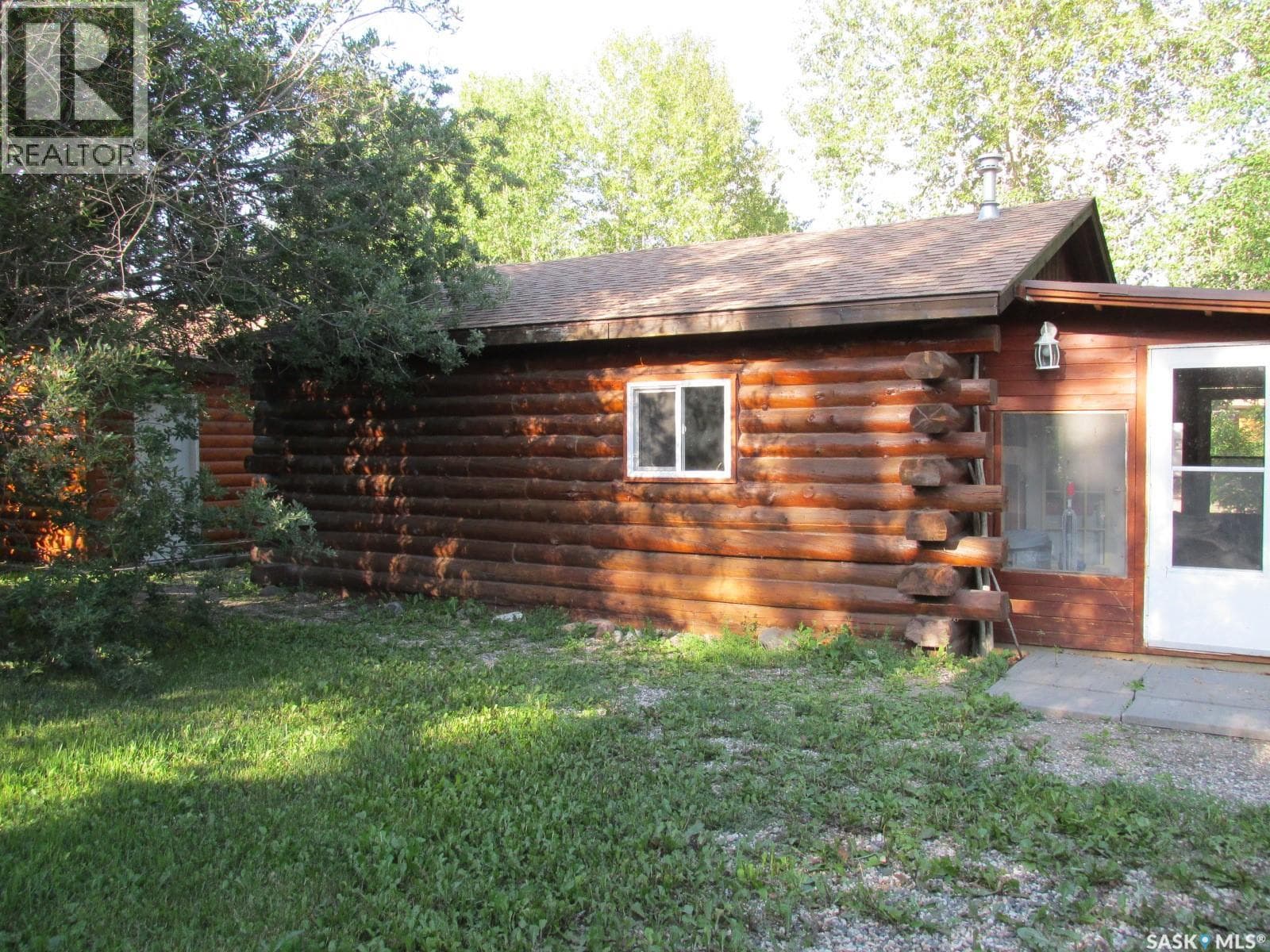 6 SCOTS LANDING LOG CABIN in 