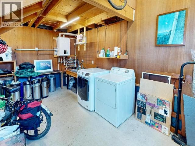 5405 MANSON AVENUE, Powell River — photo 2
