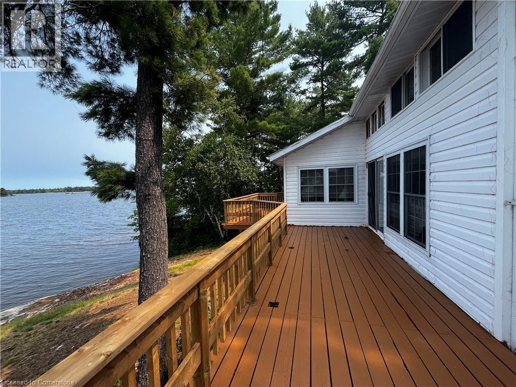 WL106-1 LOUDON Island, Cornerstone — photo 3